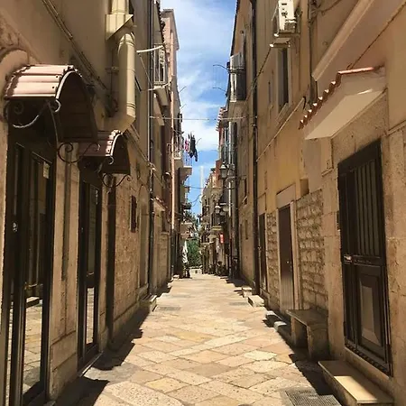Bed and Breakfast Castelduomo Dimore Deluxe Μπαρλέτα